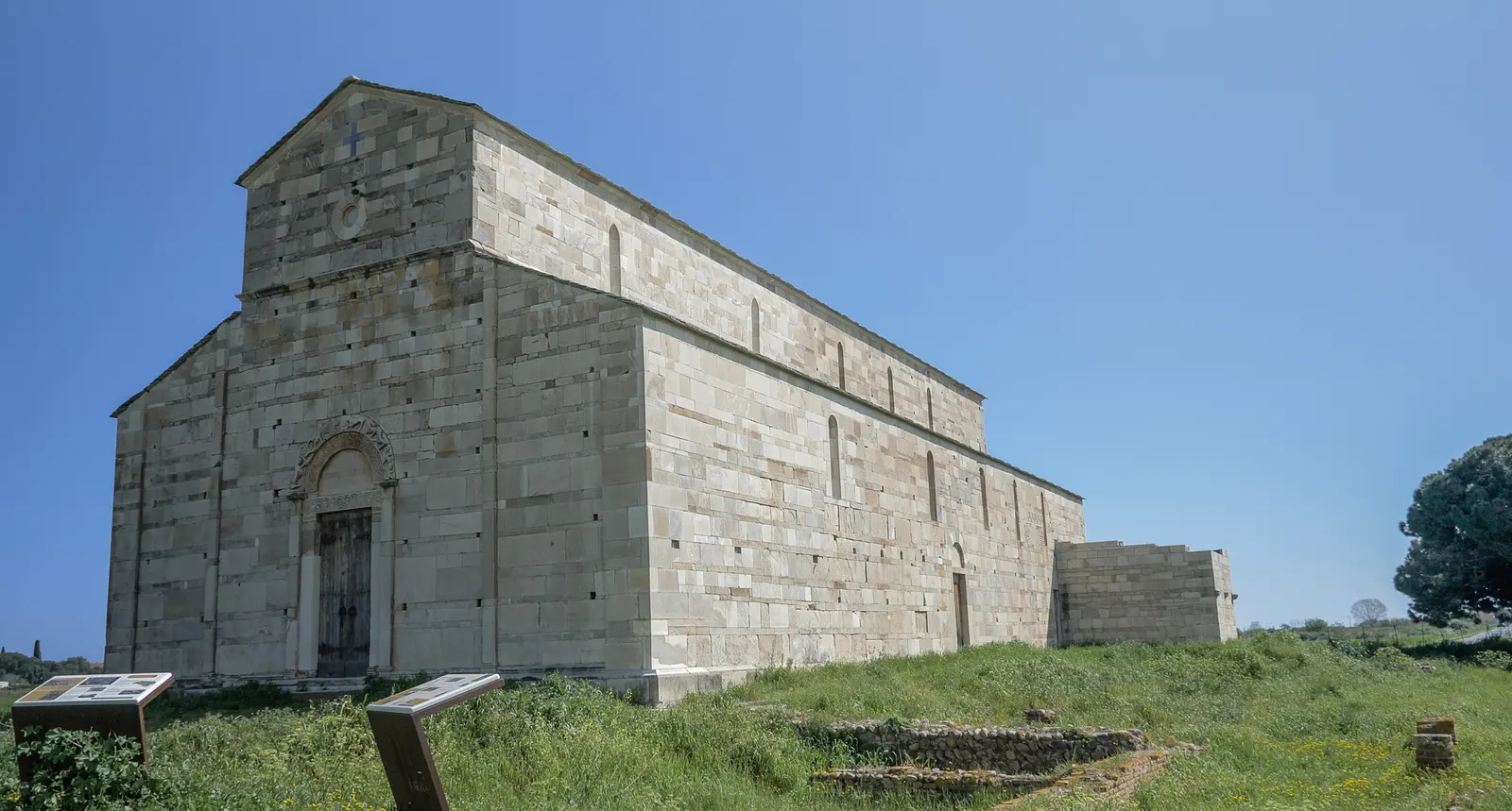 Réalisation en pierre de Brando